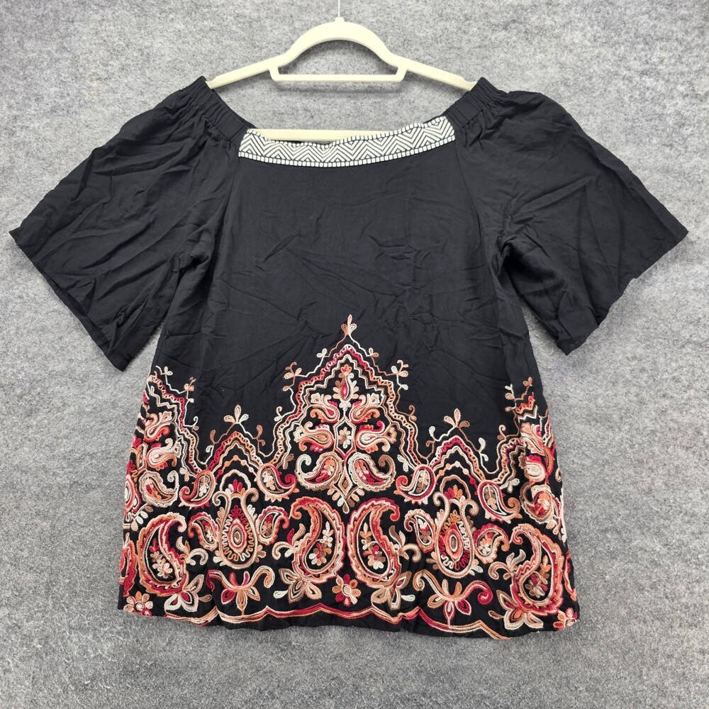 Miss Me Shirt Womens Medium Off Shoulder Short Sleeve Black Embroidered